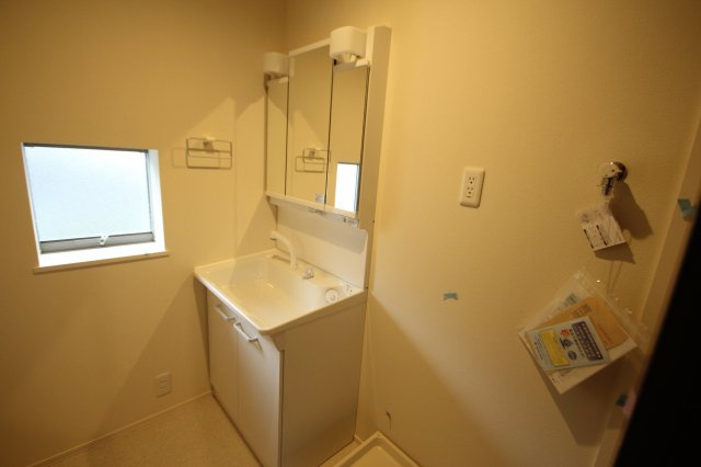 【独立洗面台】