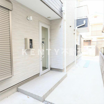 【エントランス】 | マーレ大森町 | ゆとりのあるエントランスです