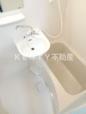 【浴室】 | マーレ大森町 | 落ち着いた空間のお風呂です