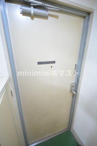 エブサンムージュの玄関