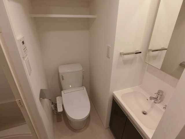 グランヴァン元住吉のトイレ