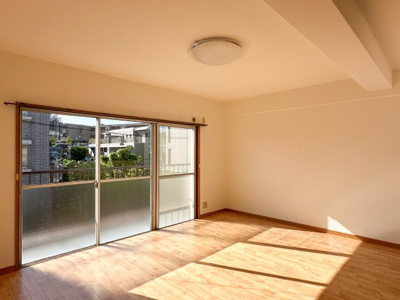 【居間・リビング】 | OS・SKYマンション鹿子