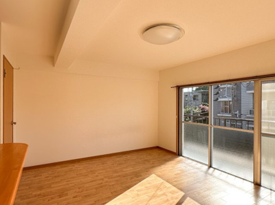 【居間・リビング】 | OS・SKYマンション鹿子