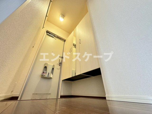 ショウ キャッスルの玄関|高崎、前橋、伊勢崎エリアのお部屋探しはエンドスケープまで！お客様の理想お聞かせ下さい♪
