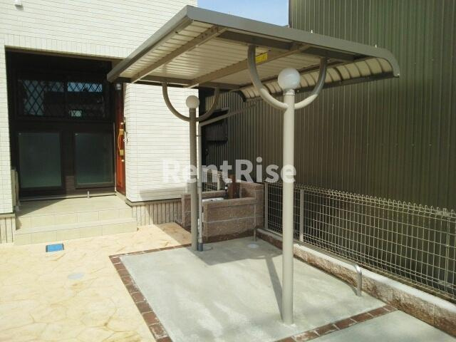 メゾンコメサのその他|その他共有部分