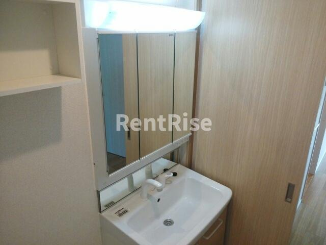 メゾンコメサの洗面所|洗面所