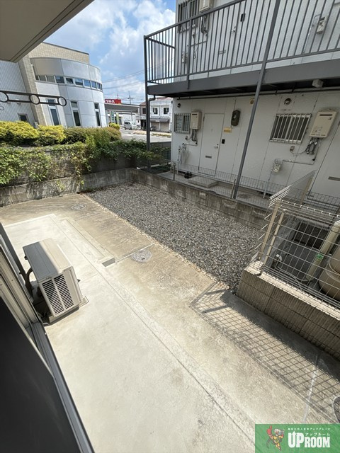HOURAIマンションの庭