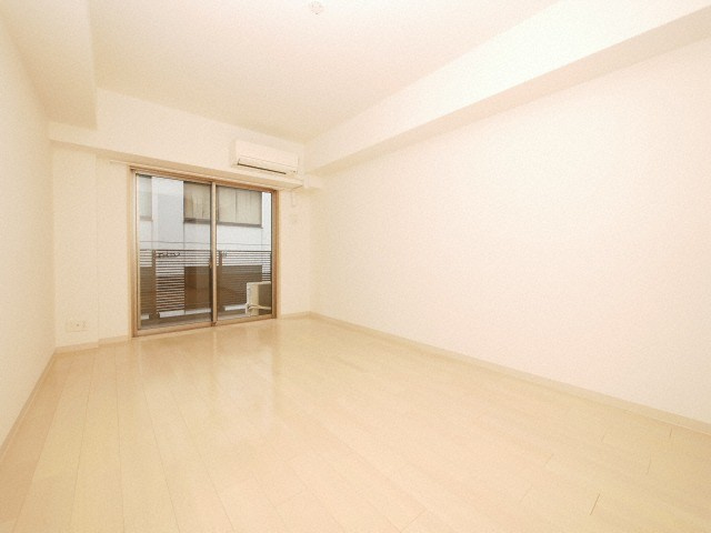 Ｌａ　Ｄｏｕｃｅｕｒ心斎橋の居間・リビング