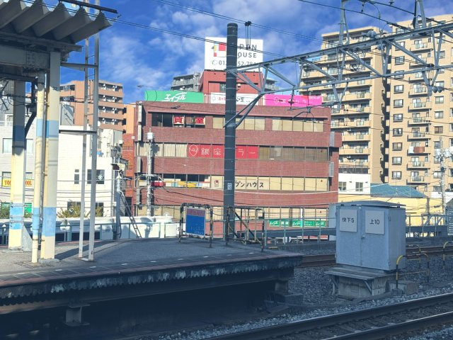 サンライズビルの外観