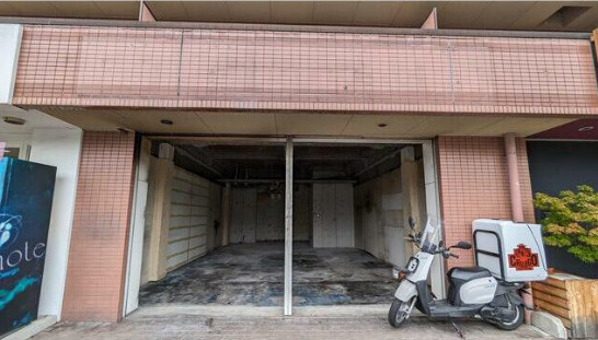 大津市今堅田２丁目の店舗一部の外観|外観です