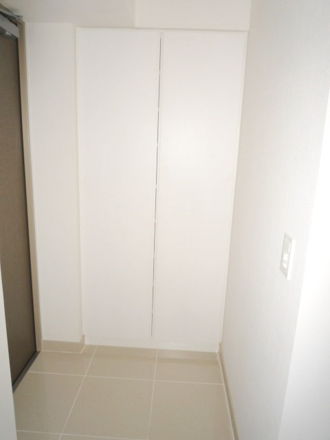 テラス文京本郷の玄関|※写真は同タイプの別室になります