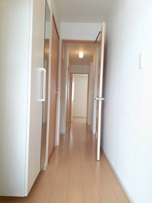 【玄関】 | ファースト・リアライズ