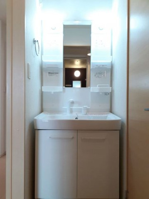 【洗面所】 | ファースト・リアライズ