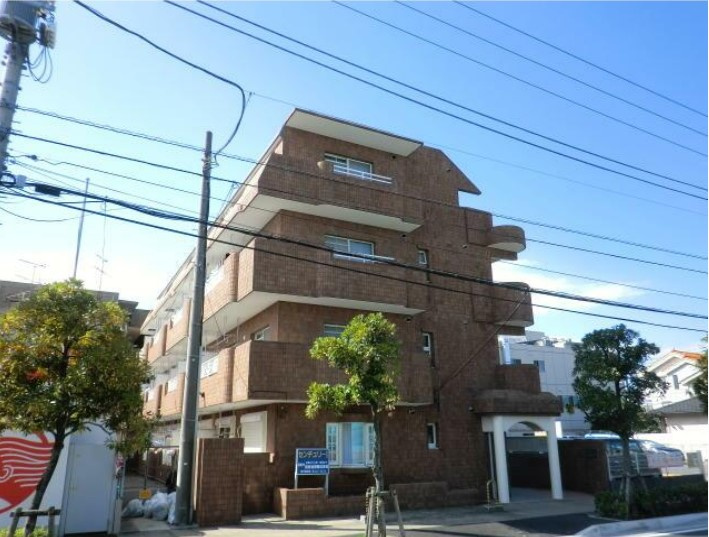 センチュリーⅠの外観