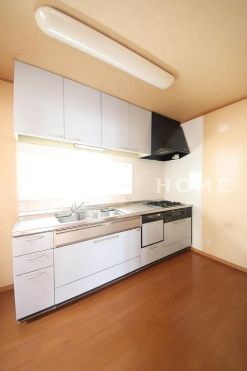 東大阪市小阪本町2丁目　中古戸建のキッチン