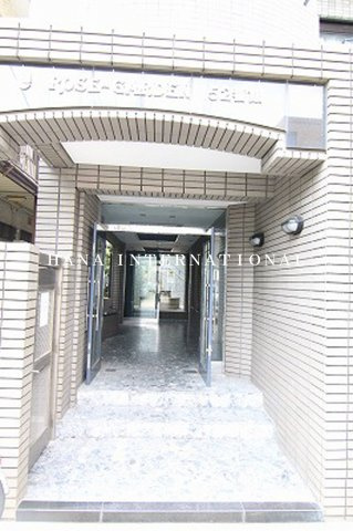 ローズガーデンＡ52のエントランス