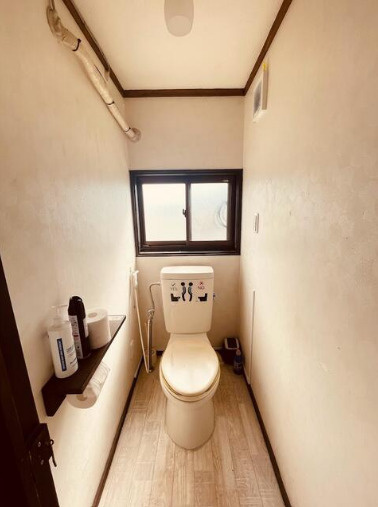 近江八幡市若宮町の店舗のトイレ|トイレです