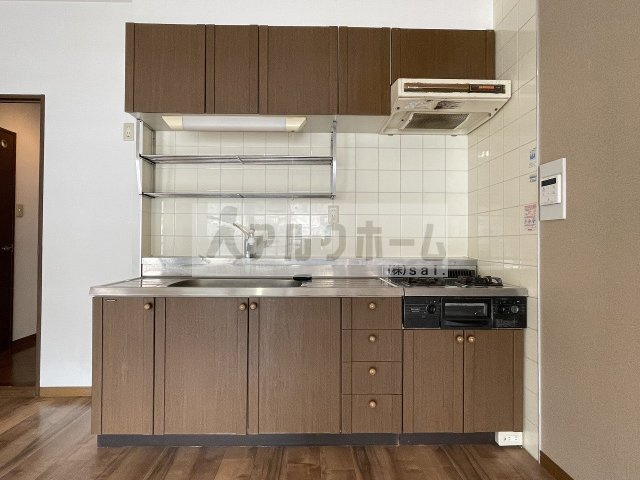 フローラルコートのキッチン