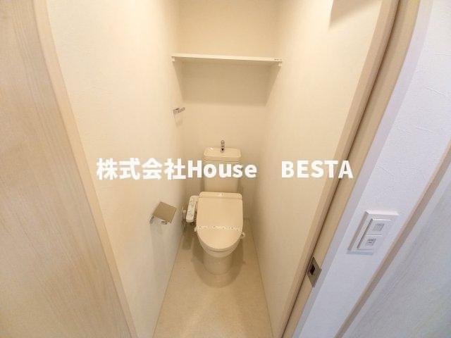 CREST TAPP 神戸湊町 NOIRのトイレ