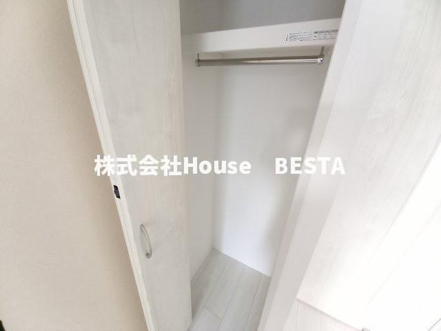 CREST TAPP 神戸湊町 NOIRの収納