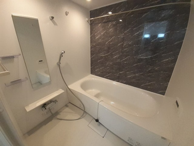 【浴室】 | ラカリアC