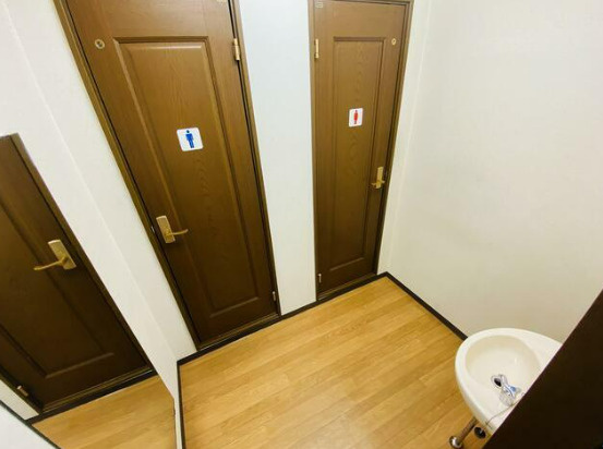 大津市本堅田５丁目の店舗事務所のトイレ|トイレです