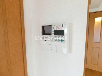 【セキュリティ】 | サン・クリスティ泉 | オートロックはここから解錠できます。