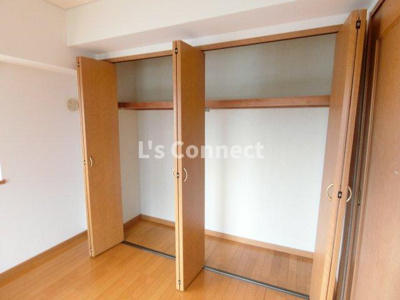 【収納】 | サン・クリスティ泉 | クローゼットでお荷物もすっきり収納。