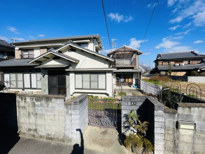 【外観】 | たつの市御津町黒崎/中古戸建 | 落ち着いた雰囲気の外観です