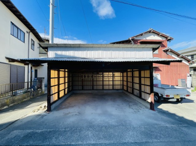 【駐車場】 | たつの市御津町黒崎/中古戸建 | カースペースがあります