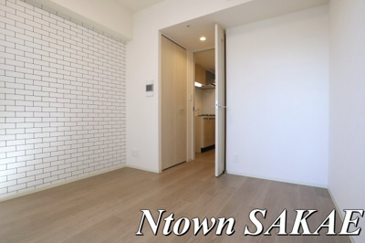 【居間・リビング】 | プレサンス大須観音フィエスタ | ゆったりとした居間です