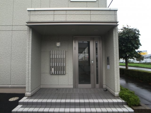 【エントランス】 | クレール シャンブル
