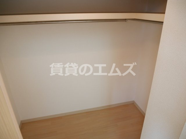 【収納】 | ブリーゼ | ブリーゼのウォークインクローゼット