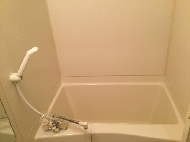 エーワン池浦の浴室|ゆったり過ごせるお風呂です