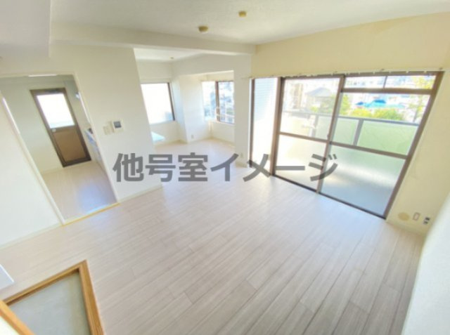 【居間・リビング】 | COZY桜の町