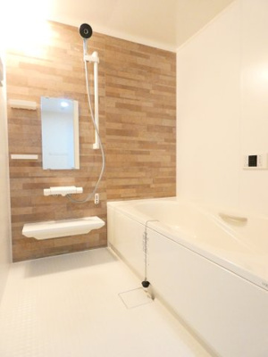 【浴室】 | ベルゾーネ