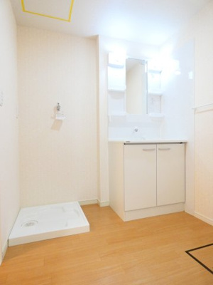 【洗面所】 | ベルゾーネ