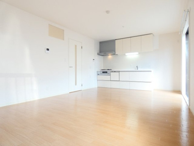 【居間・リビング】 | ベルゾーネ