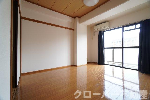 スカイハイの内装
