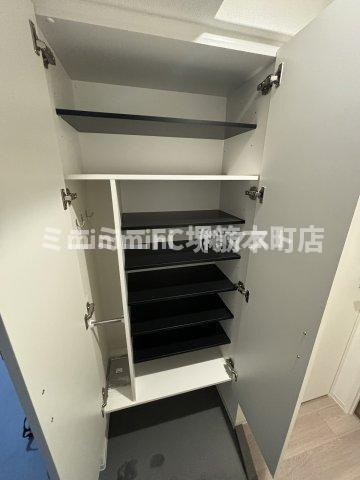 セレニテ天六ミラクの玄関