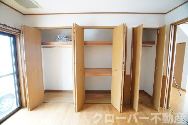 福江町戸建ての収納