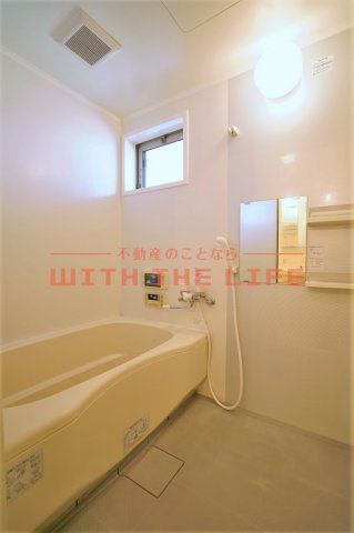 アヴリル【キャッシュバック対象】の浴室|コンパクトで使いやすいお風呂です