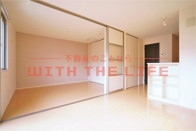 アヴリル【キャッシュバック対象】の居間・リビング|おしゃれな居間です