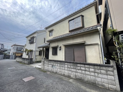 【前面道路含む現地写真】 | 八木北小・平成4年建築・駐車場1台付・岸和田市箕土路町2丁目 | 前面道路含む現地写真です