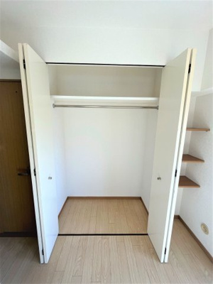 【収納】 | ラフィネスシャトードゥ赤坂 | 別号室の写真になります。現況優先。