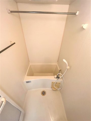 【浴室】 | ラフィネスシャトードゥ赤坂 | 別号室の写真になります。現況優先。