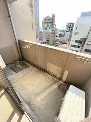 【バルコニー】 | ラフィネスシャトードゥ赤坂 | 別号室の写真になります。現況優先。