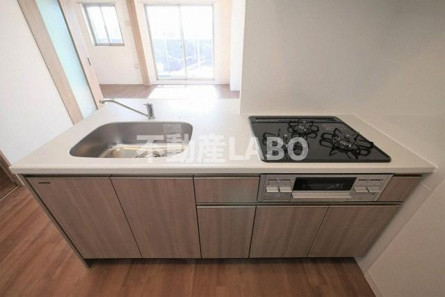 プレサンスNEO九条ディアシスのキッチン