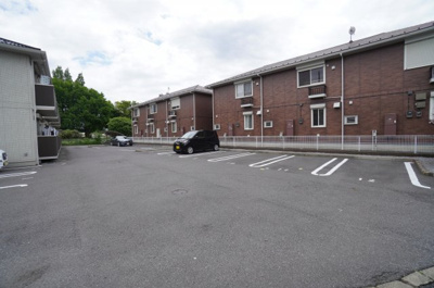 【駐車場】 | シャインハイツ