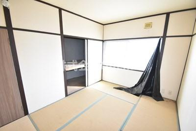 弥生マンションの和室